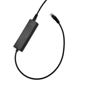 אוזניות Beien A16 מחוברות לטלפון שולחני של Cisco בסביבת מוקד טלפוני