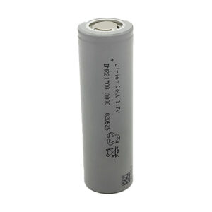 תקריב על סוללת Molicel P28A והנתונים הטכניים שלה