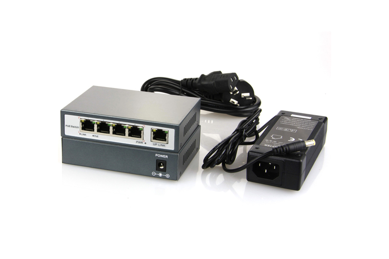 מצלמה Unifore EW2023K4-D 2Mp 2.8-12mm POE 1080P 40M