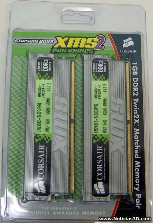 Corsair TWIN2X1024-5400C4PRO DUAL DDR2 2x512MB 675Mhz XMS CL 4-4-4-12  PRO LED