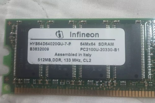 INFINION SDRAM 512MB 133Mhz  HYB395256800CT-75
