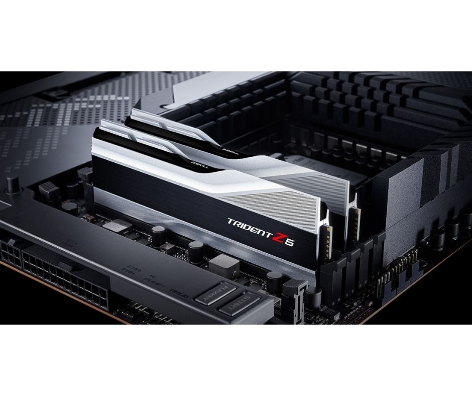 כרטיס זיכרון G.Skill DDR5 F5-5600U3636C16GX2-TZ5S 2x16GB 5600MHz Silver
