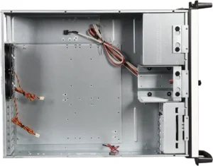 Chenbro Rackmount 4U RM41300 EATX 3x5.25+1x3.5+12cm front